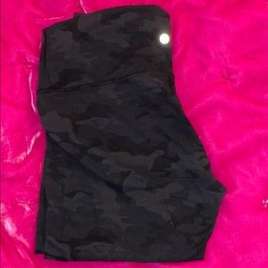 Lulu lemon army leggings